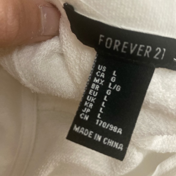 Forever 21 American flag July 4 sweatshirt - Picture 2 of 3